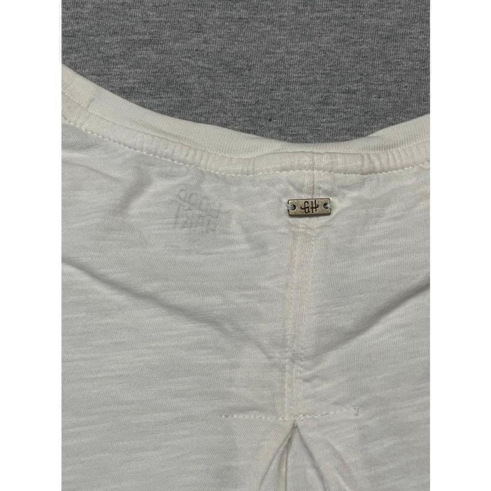 Good Hart cream colored shirt - Picture 6 of 6